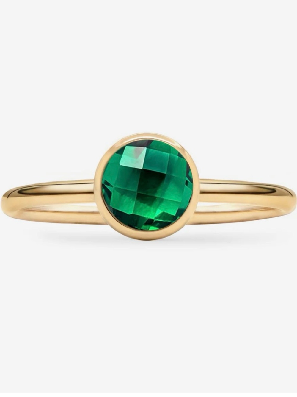 Grand Emerald Ring in 14k Yellow Gold